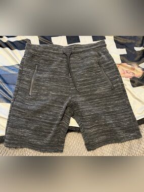 Ocean Current size large black white gray shorts
